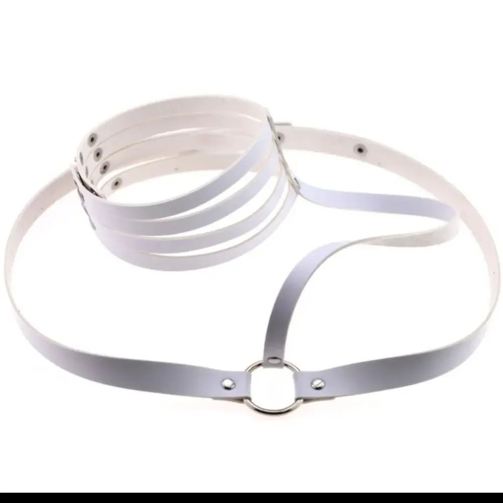 NWOT Harness Body Chain in white